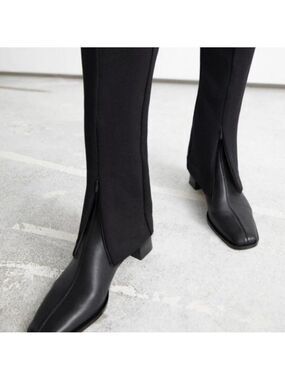 & OTHER STORIES  Panelled Zip Cuff  Black Leggings  Elasticized waistband